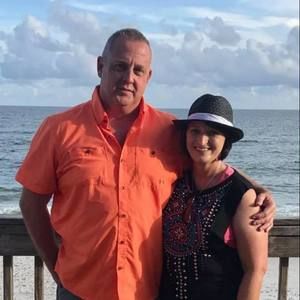 Meet your Posher, Dana